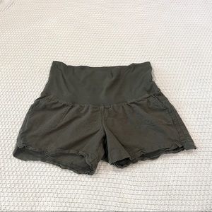 Maternity shorts